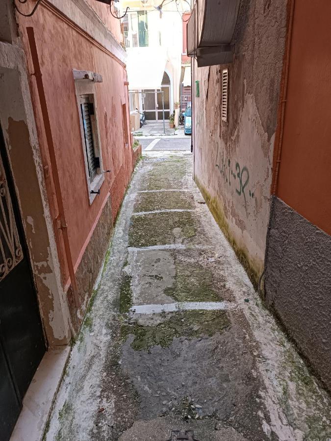 Two-Storey Maisonette Next To The Port Mantouki Экстерьер фото